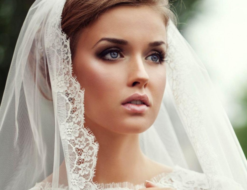 Become A Bridal Makeup Artist