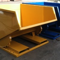 self-dumping-hoppers