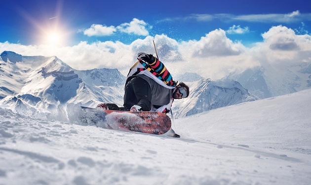 Snowboarder