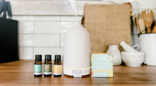 essential-oil-set-and-diffusers