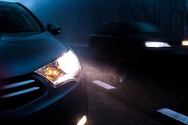 Automobile Headlights: Our Tips for Choosing the Ideal Headlights